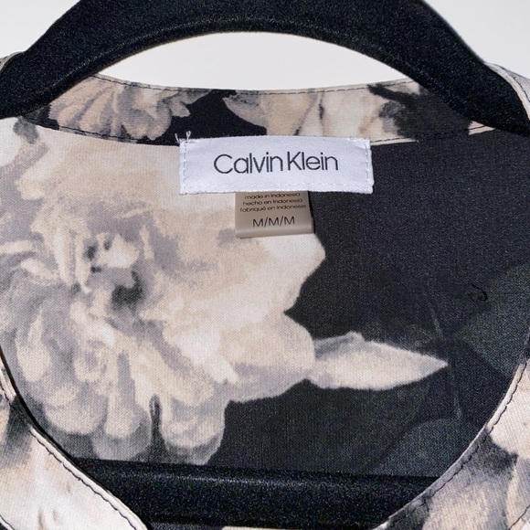 CALVIN KLEIN button down blouse - Picture 3 of 5